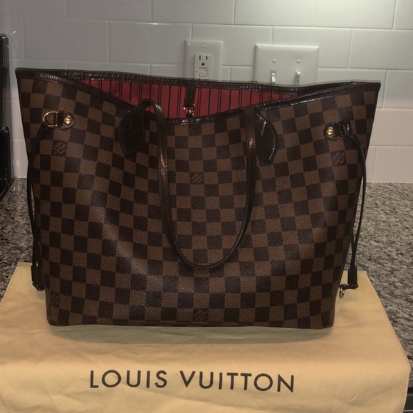 Louis Vuitton Handbags - Louis Vuitton Neverfull Bag MM Damier Ebene Purse